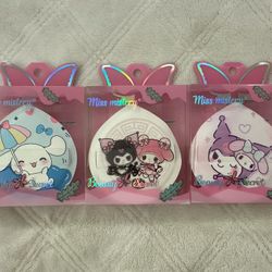 Hello Kitty Makeup Puff 