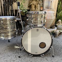 Brand New Pearl President Deluxe Desert Ripple 3pc Drum Kit