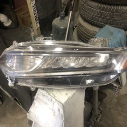 18 To 20 Driver Head Light For Honda Accord