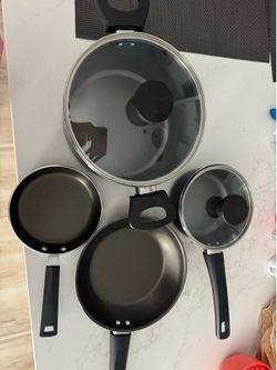 Nonstick Cookware Set with Lids