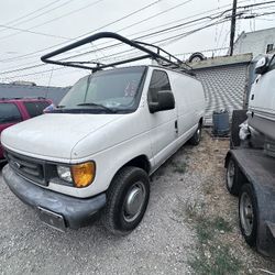 2004 Ford E350 Cargo Van