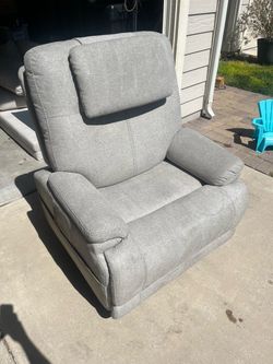 Flexsteel Zecliner Power Lift Sleep Recliner – Costco – Like New