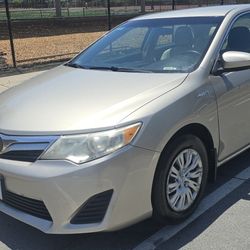 2013 Toyota Camry Hybrid For Sale