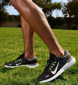 Men's Nike G Free NN Spikeless Black White Golf Cleats Sz 10.5 ⛳️