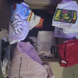 BULK CLOTHING LOT  8.5k 