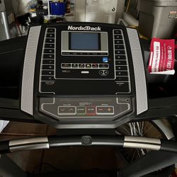 Nordic track Treadmill 