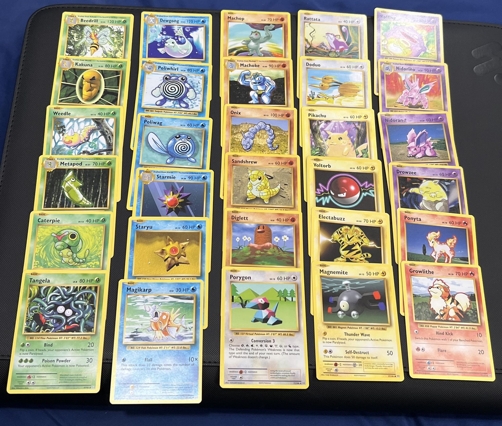 37 Evolutions Pokemon Cards From 2016