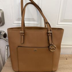 MK MICHAEL KORS purse