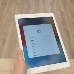 Apple iPad Air 2 Tablet - Great Deals From $69.99 - 90 Days Warranty Included