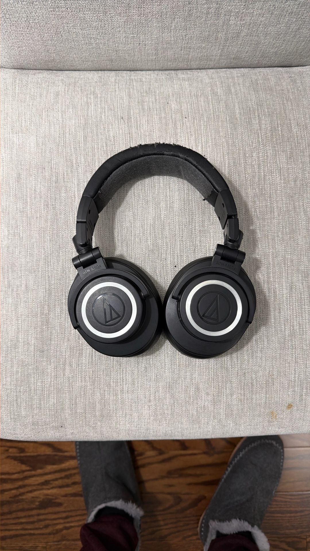 Audio-Technica ATH-M50x BT Bluetooth Headphones