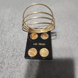 Vintage 1979 Pennies With Hoops Las Vegas Keepsake Card Holder & Paperweight