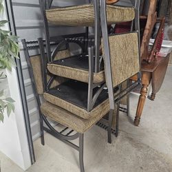 Heavy  dining  chair 