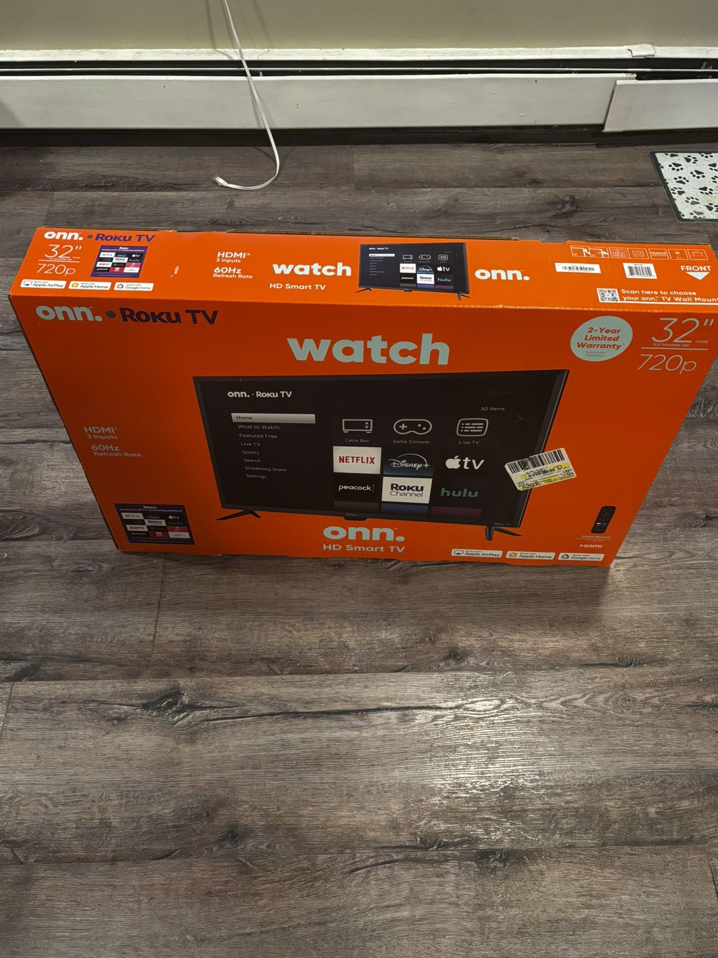 Brand New 32” onn. Roku TV