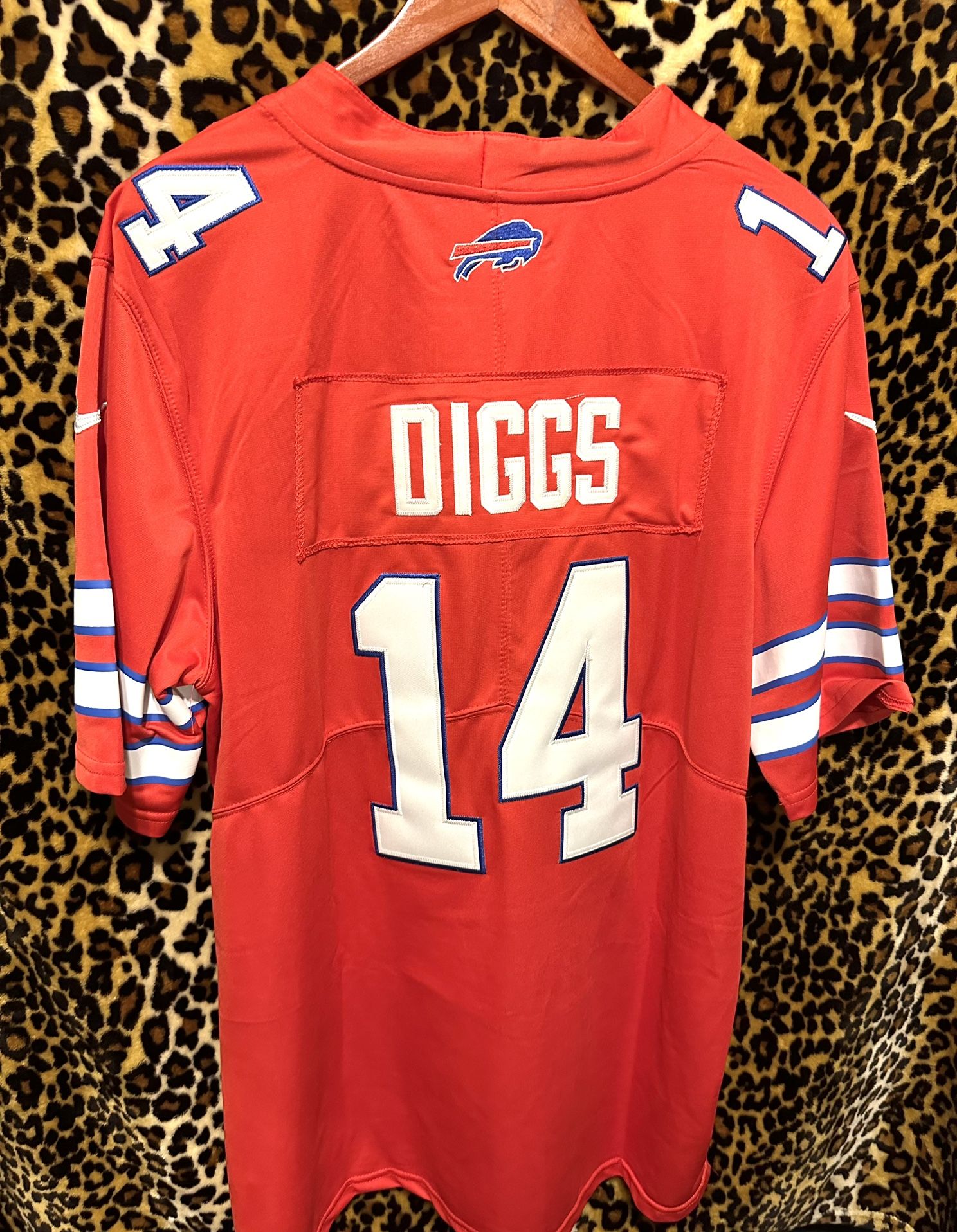 Stefon Diggs #14 Buffalo Bills Men's Stitched NFL On Field Jersey Size Medium