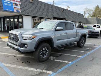2019 Toyota Tacoma Double Cab TRD Off-Road Pickup 4D 6