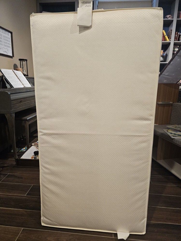 Crib Mattress in Like-New Condition (Used As A Spare)