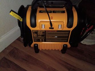 DeWalt battery charger