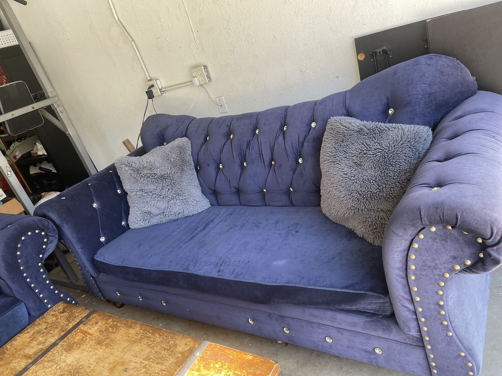 Sofa And Love Seat Asking $150!!