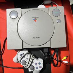 PS1 With All Cables 1 Controller Trades Accepted