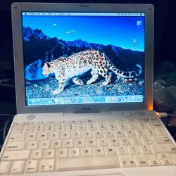 VTG complete apple Mac  iBook 2002 w power cord & working battery