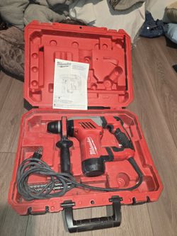 Milwaukee roto hammer