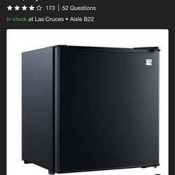 Mini fridge 