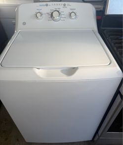 GE - WASHER MACHINE IN EXCELLENT CONDITION
