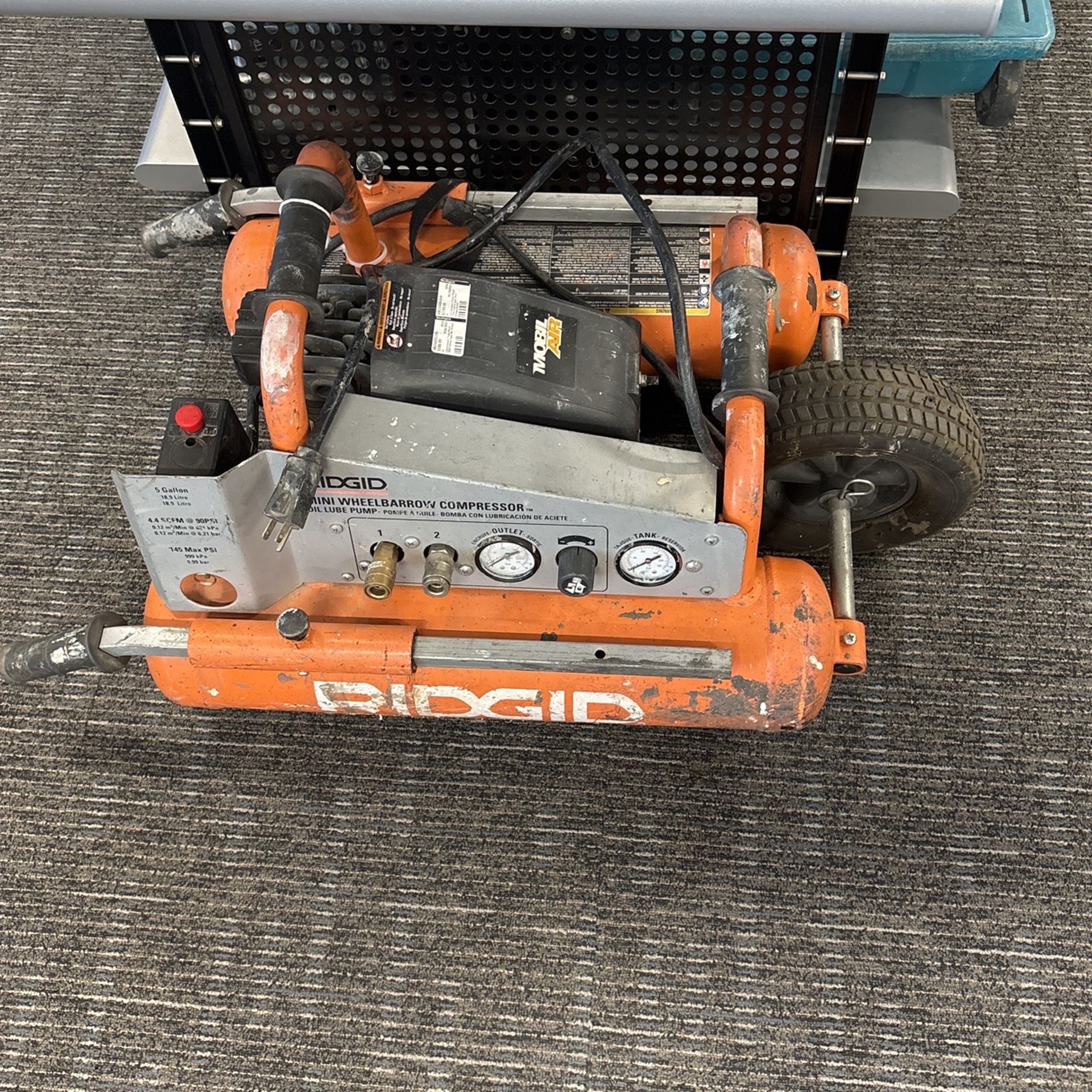 Compressor