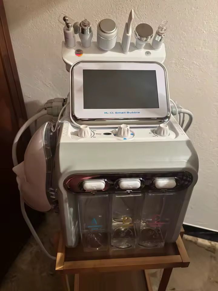7 in 1 Hydro Microdermabrasion Aqua Peeling H2O2 Facial Machine