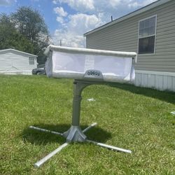 - LIMITED TIME - HALO Bassinest Swivel Sleeper Premiere