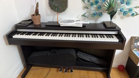 Piano for sale