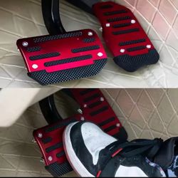 Aluminum Automatic Transmission Car Pedal Cover Universal Brake Fuel Gas Foot Pad Set Kit Red Non-Slip Tools