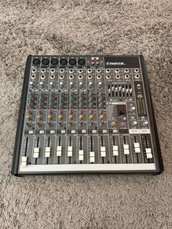 Mackie ProFX12v2 Mixer – Great Condition