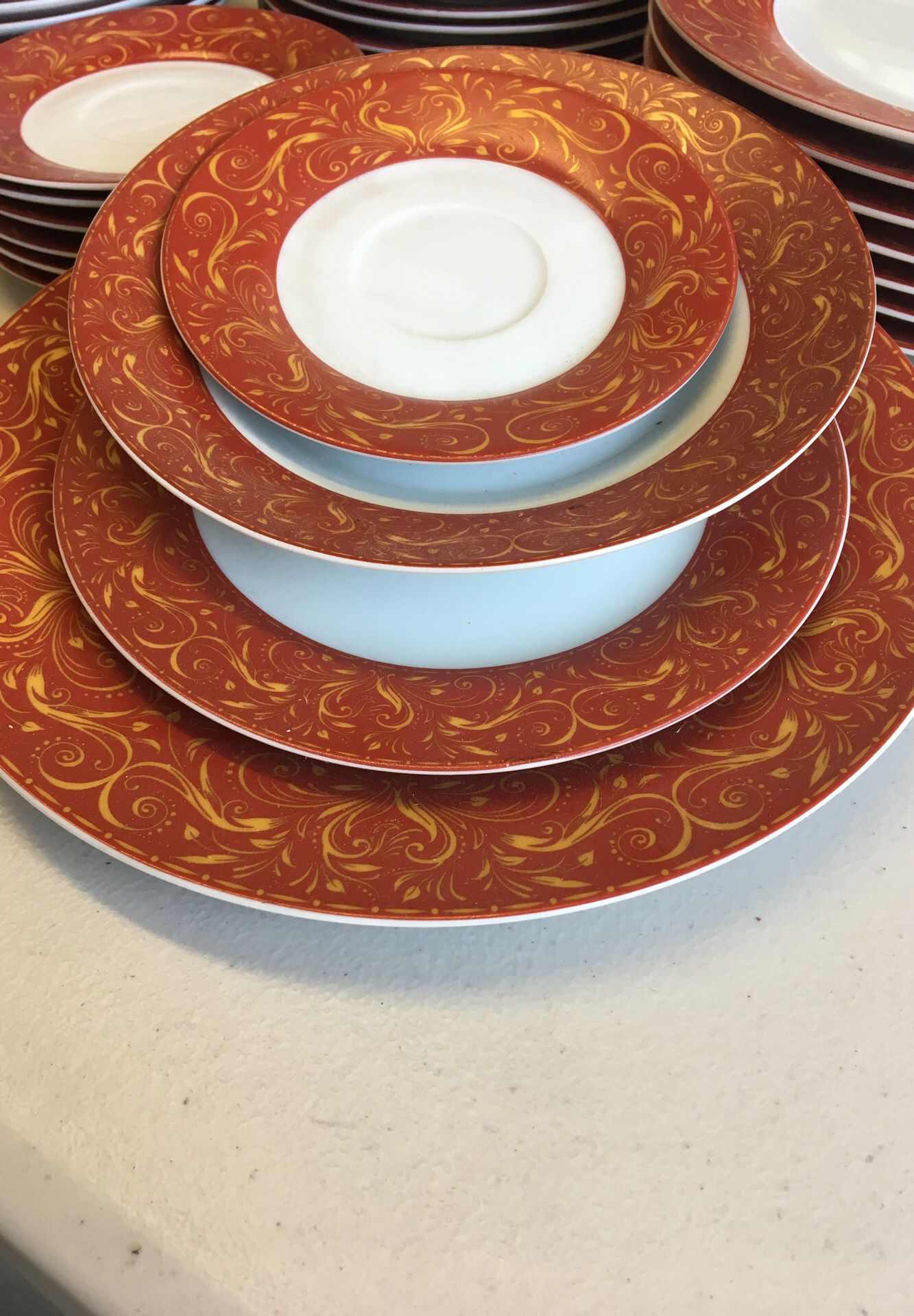Kitchen plates