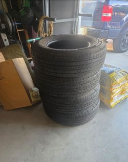 Set of 4 All-Season Tires