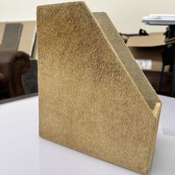 Tiffany Hunter Home Magazine Holder