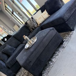 ✨️ Sectionals, 2pc Sofas ✨️ Furniture Queen Bedrooms, Dining Avail