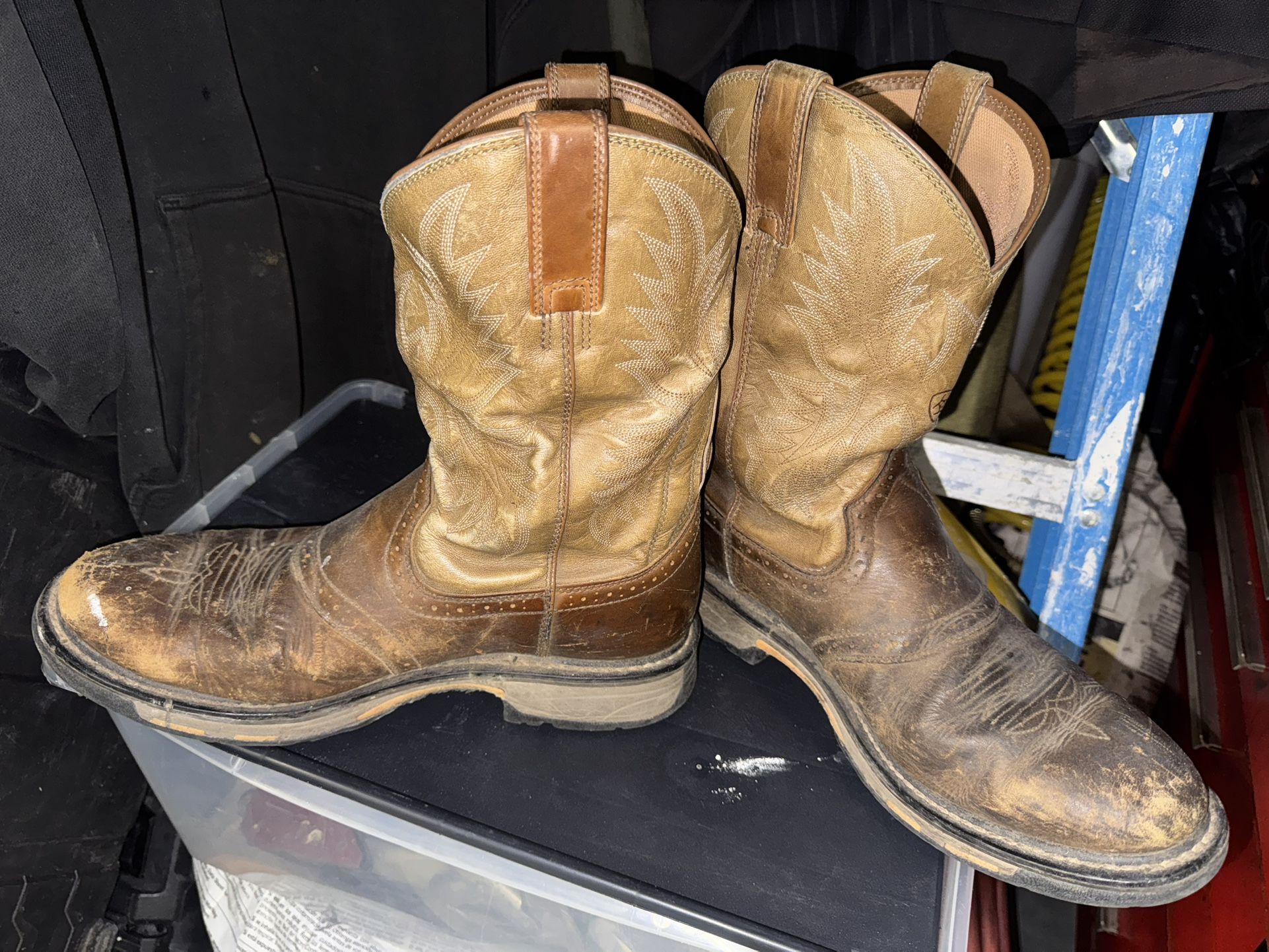 Ariat Men's Size 12D Workhog Pull-On Work Boots