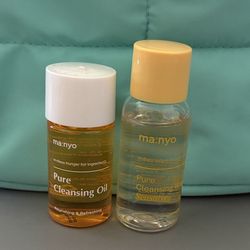 Ma:nyo Pure Cleansing Oil and Water Set