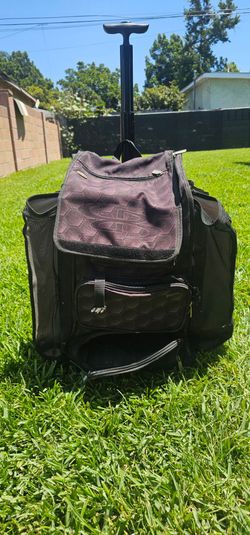 Boombah rolling baseball/softball bag