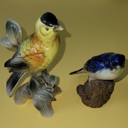2 Vintage Bird Statue Figurines Blue Made In Japan 5" Tall Yellow Is Gold Finch