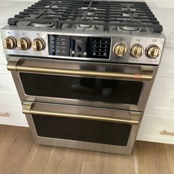Brand New Cafe 30” Gas Double Oven Range
