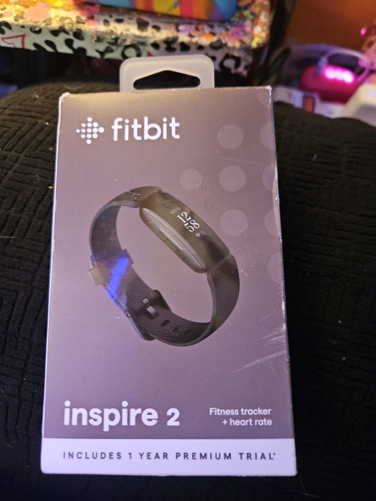 Fitbit Inspire 2 Health & Fitness Tracker with 24/7 Heart Rate, Black/Black, One Size (S & L Bands Included)