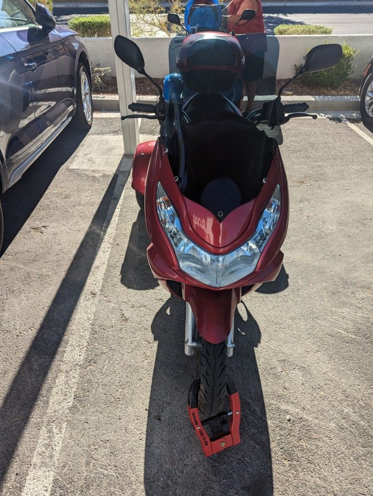 Awesome!! 3 wheel Trikes