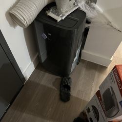 Air Conditioner And Smart Dehumidifier