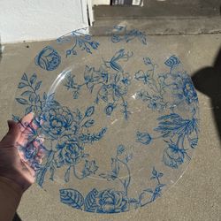 Floral Acrylic Charger Plates in French Toile Pattern, Clear Light Blue Round Dinner Charger Event Tabletop Decor - 13"