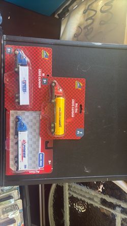 Die-Cast Big Rig Toy Trucks – Set of 3