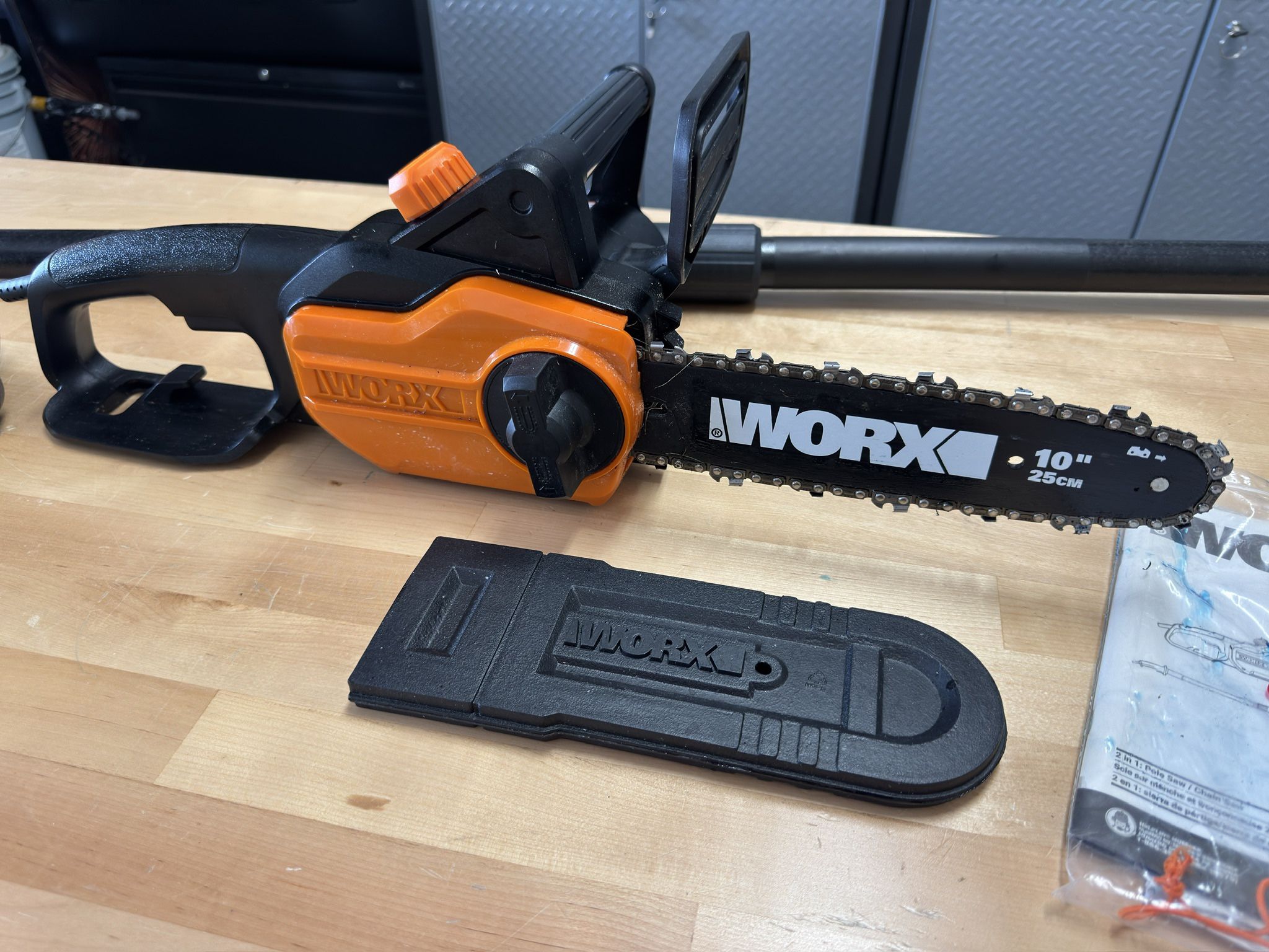 WORX 10" Corded Electric Pole Saw (8 Amp) - WG309 | MSRP $129