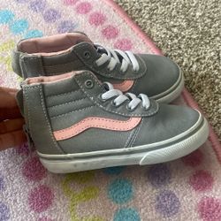 VANS TODDLER SiZE 7.0