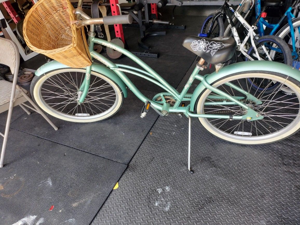 Electra Bike Cruiser 